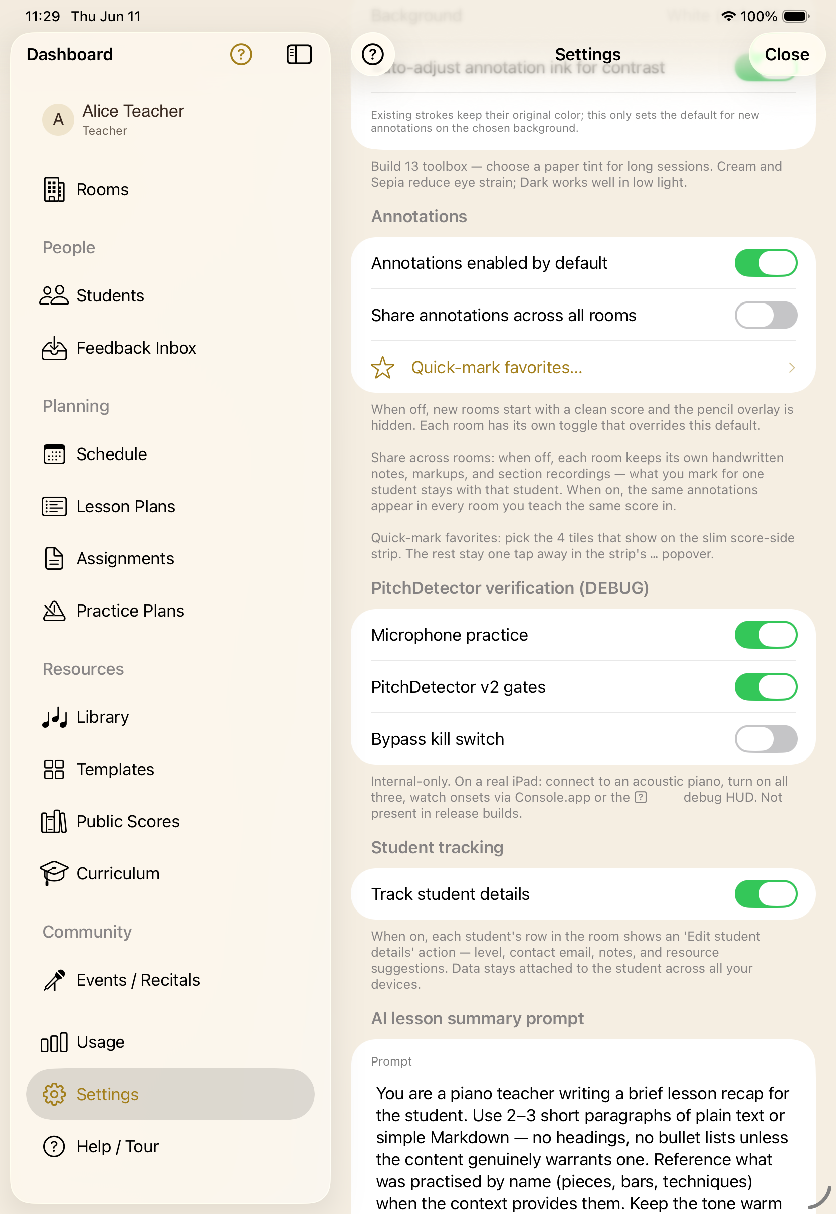 Settings for practice input and score behaviour, including microphone pitch detection.